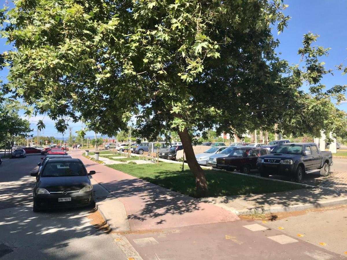 Central Kalamata Cozy Apartment Bagian luar foto