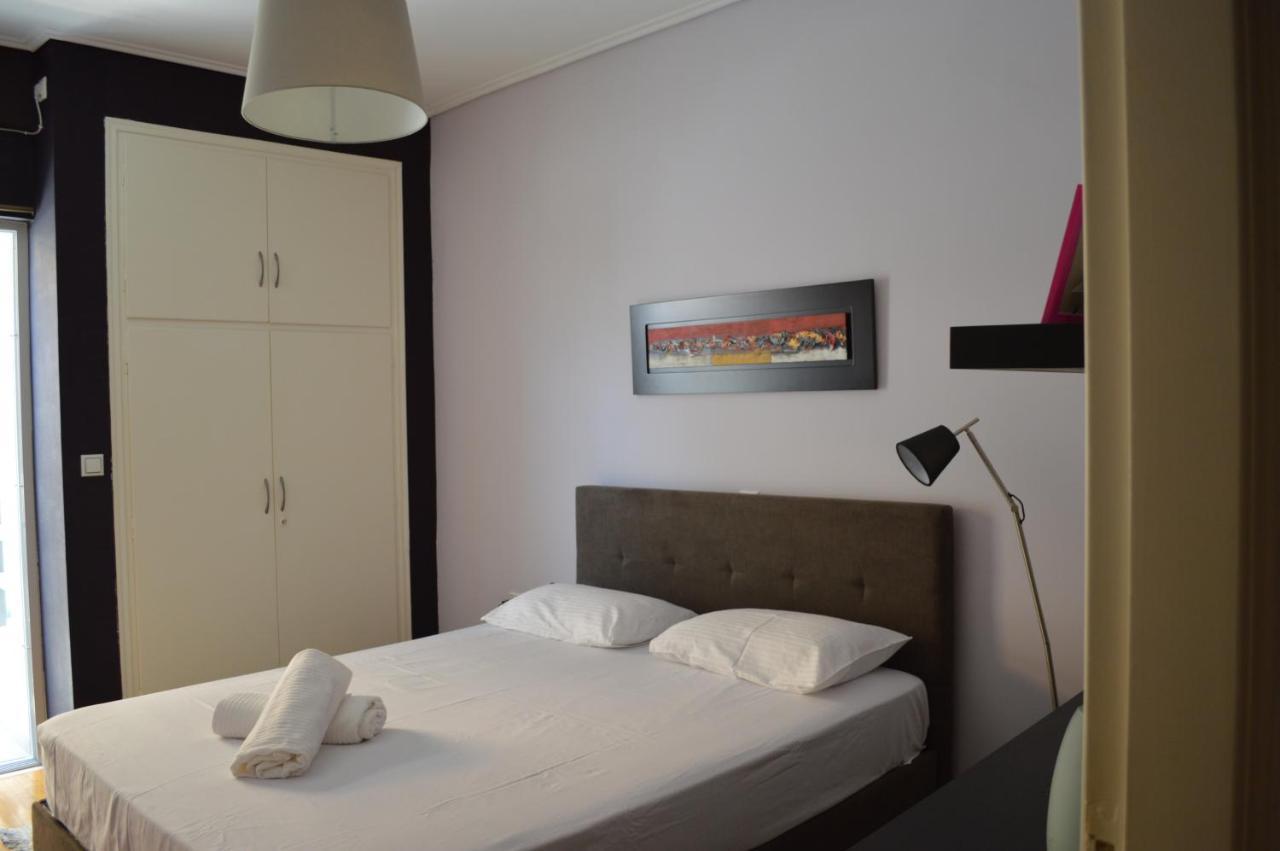 Central Kalamata Cozy Apartment Bagian luar foto
