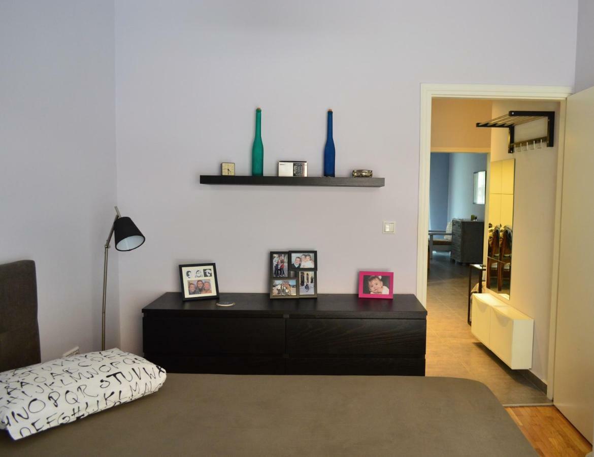 Central Kalamata Cozy Apartment Bagian luar foto