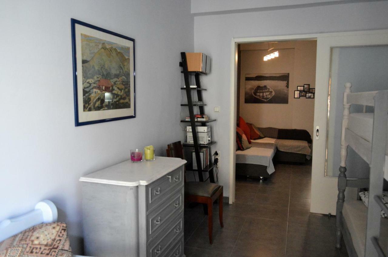 Central Kalamata Cozy Apartment Bagian luar foto